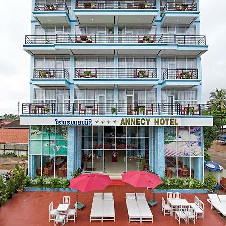 Annecy Hotel Vang Vieng Exteriér fotografie