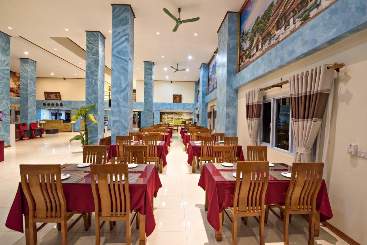 Annecy Hotel Vang Vieng Exteriér fotografie