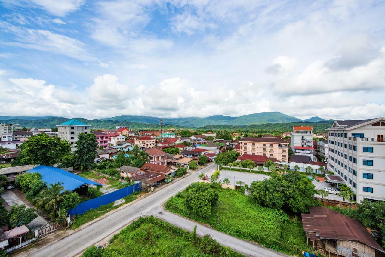 Annecy Hotel Vang Vieng Exteriér fotografie