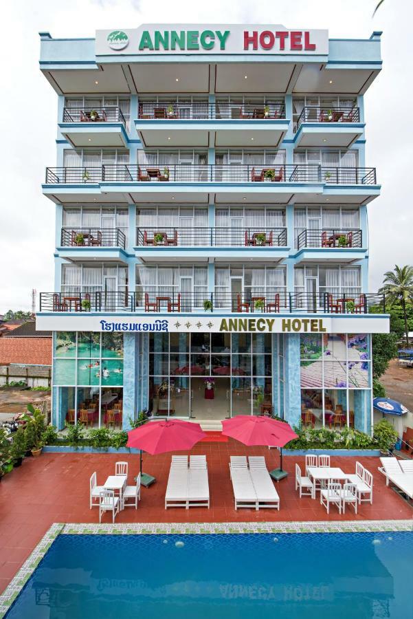 Annecy Hotel Vang Vieng Exteriér fotografie