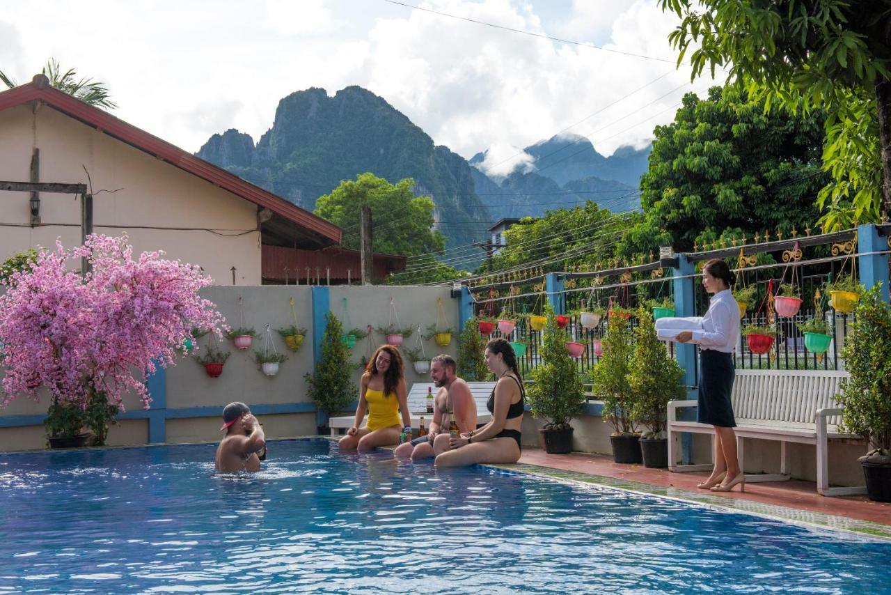 Annecy Hotel Vang Vieng Exteriér fotografie