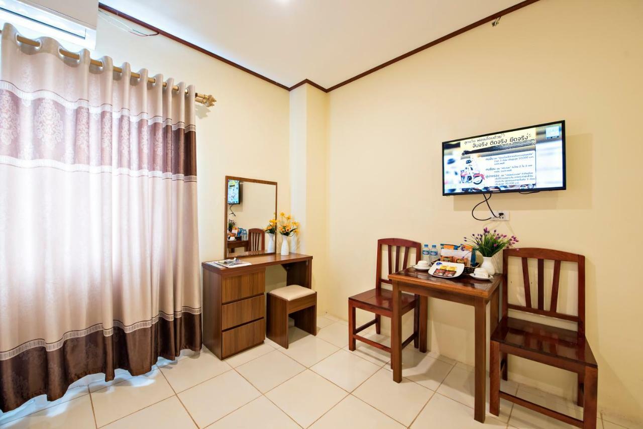 Annecy Hotel Vang Vieng Exteriér fotografie