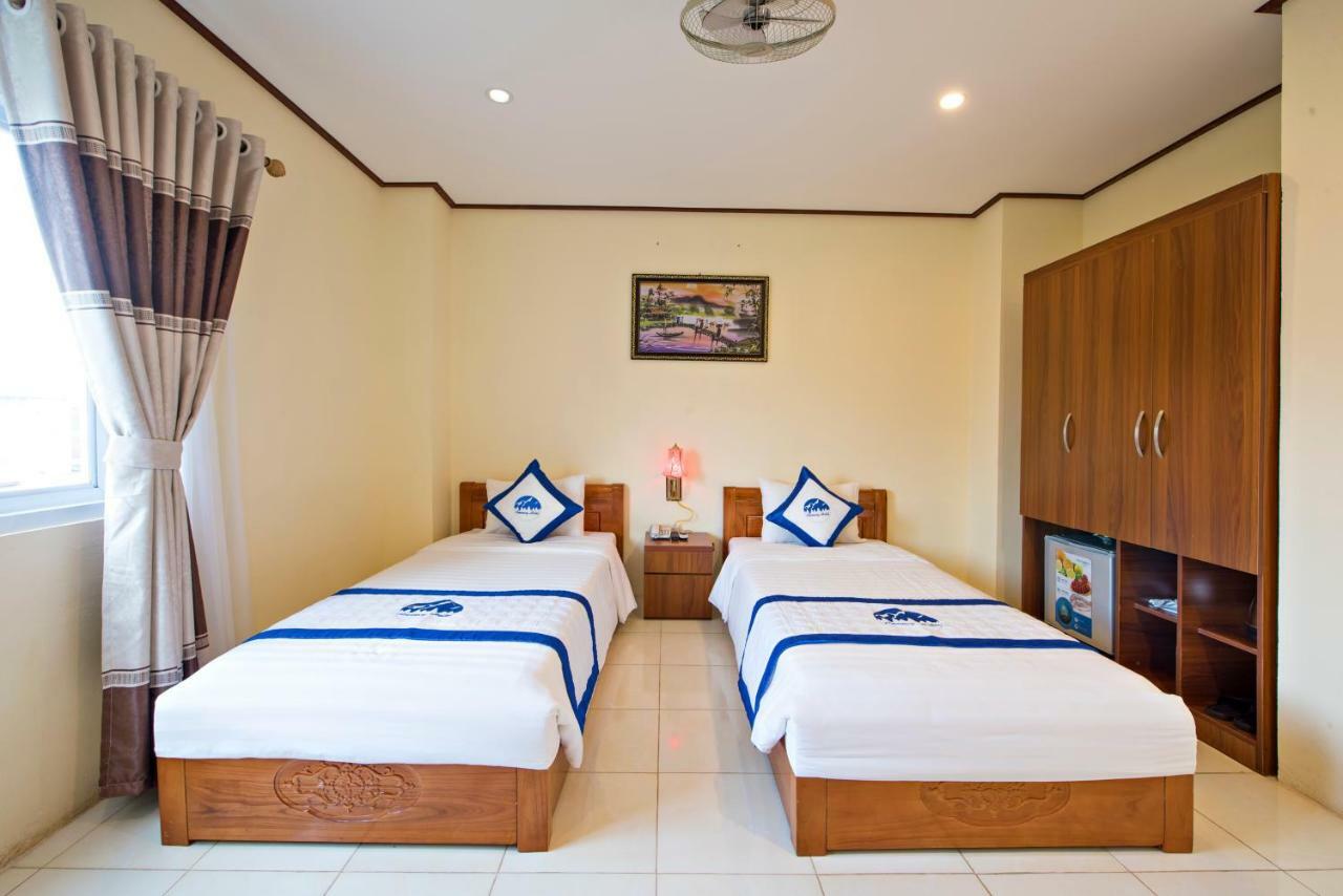 Annecy Hotel Vang Vieng Exteriér fotografie